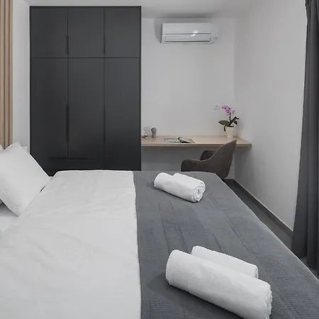 Semesterbostad 2 Bedroom In Sveti Lovrec Pazenati