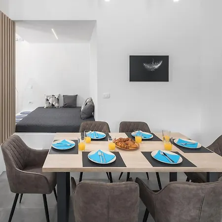 2 Bedroom In Sveti Lovrec Pazenati